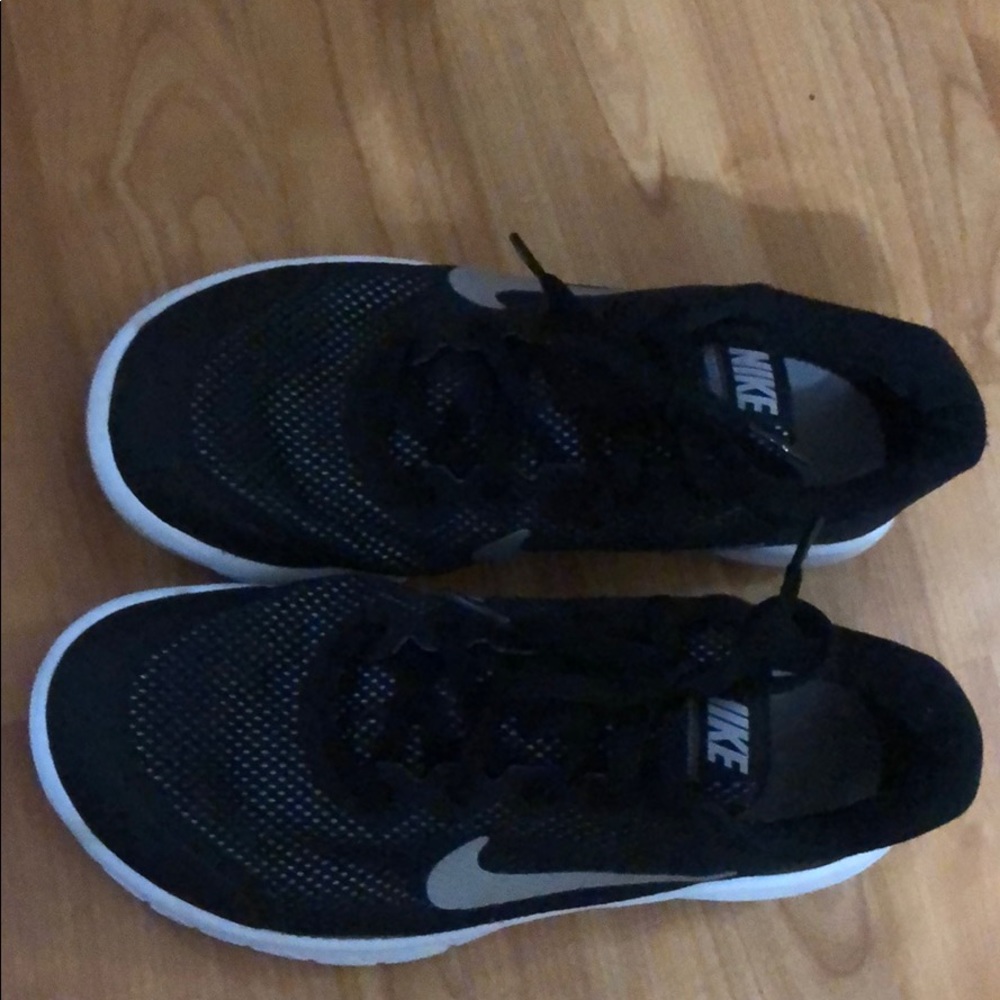 Nike   Flex 👟 - Picture 2 of 8
